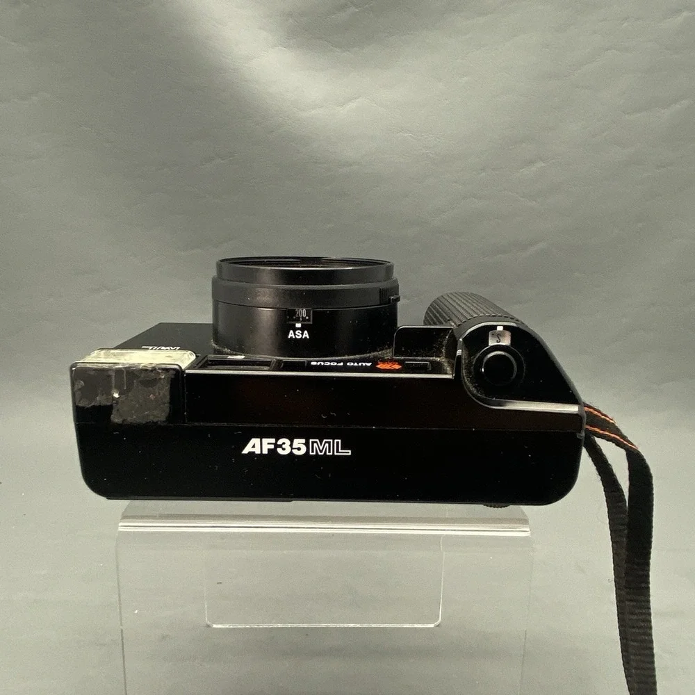 Canon AF35ML Film Camera 40mm 1.9 Vintage Japan Parts Flash Does Not Work‎